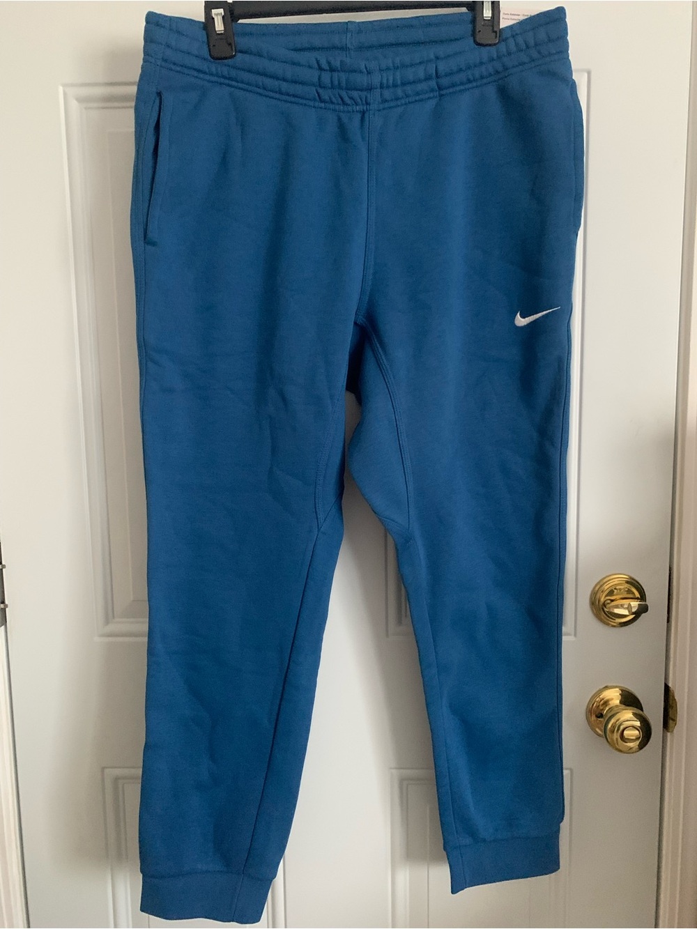 Nike men’s sweats taper leg